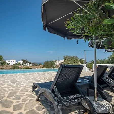 Casa Magnifica - Large Group, Pool, Jacuzzi, Beach Prázdninový dům Mikri Vigla